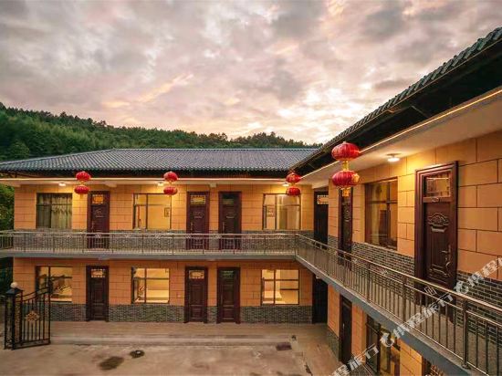 Maijishan Agritainment - last minute hotel in Tianshui