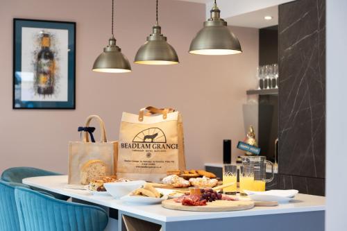 Dovecote House Luxury Town House Dog Friendly