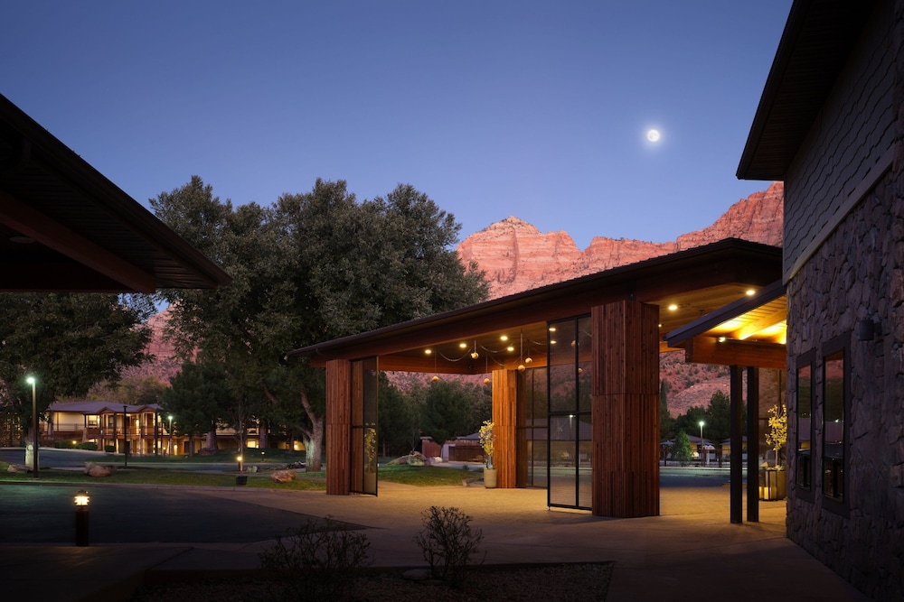 Red Cliffs Lodge Zion A Tribute Portfolio Hotel Marriott Bonvoy in Springdale, United States