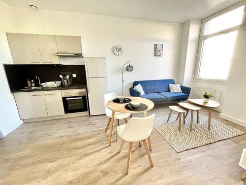La Liberte I Central I Parking Gratuit — hotel in Romans-Sur-Isere