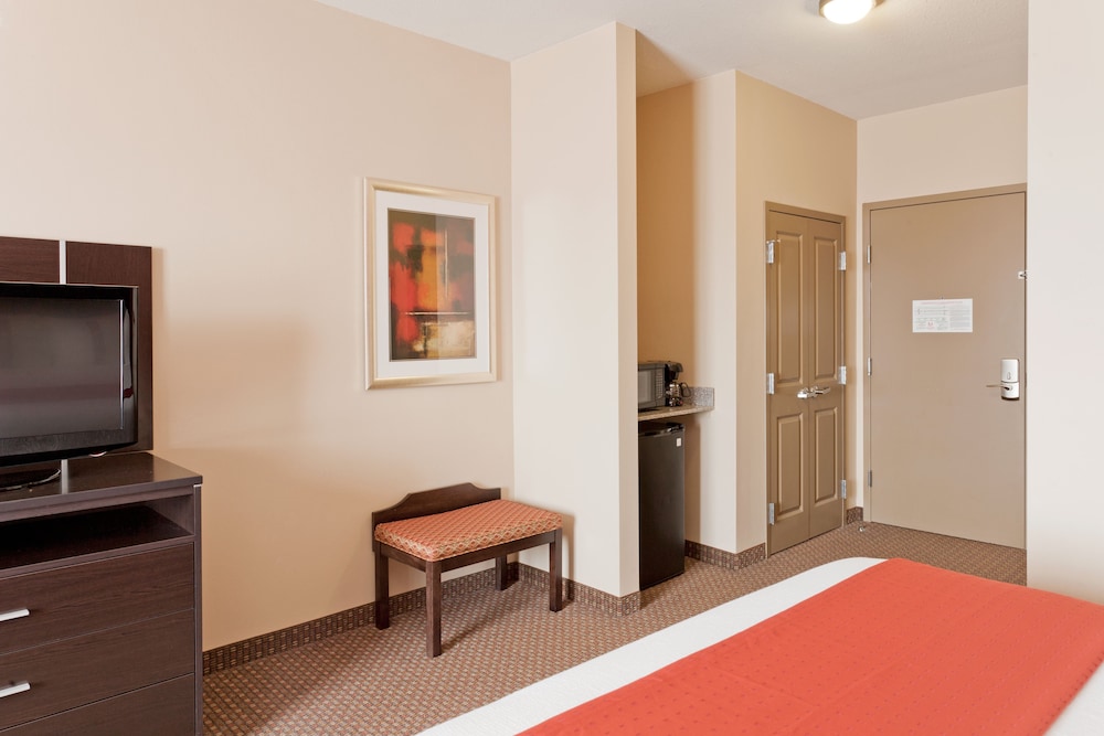 Holiday Inn Meridian E I 20 I 59 by IHG - photo 8