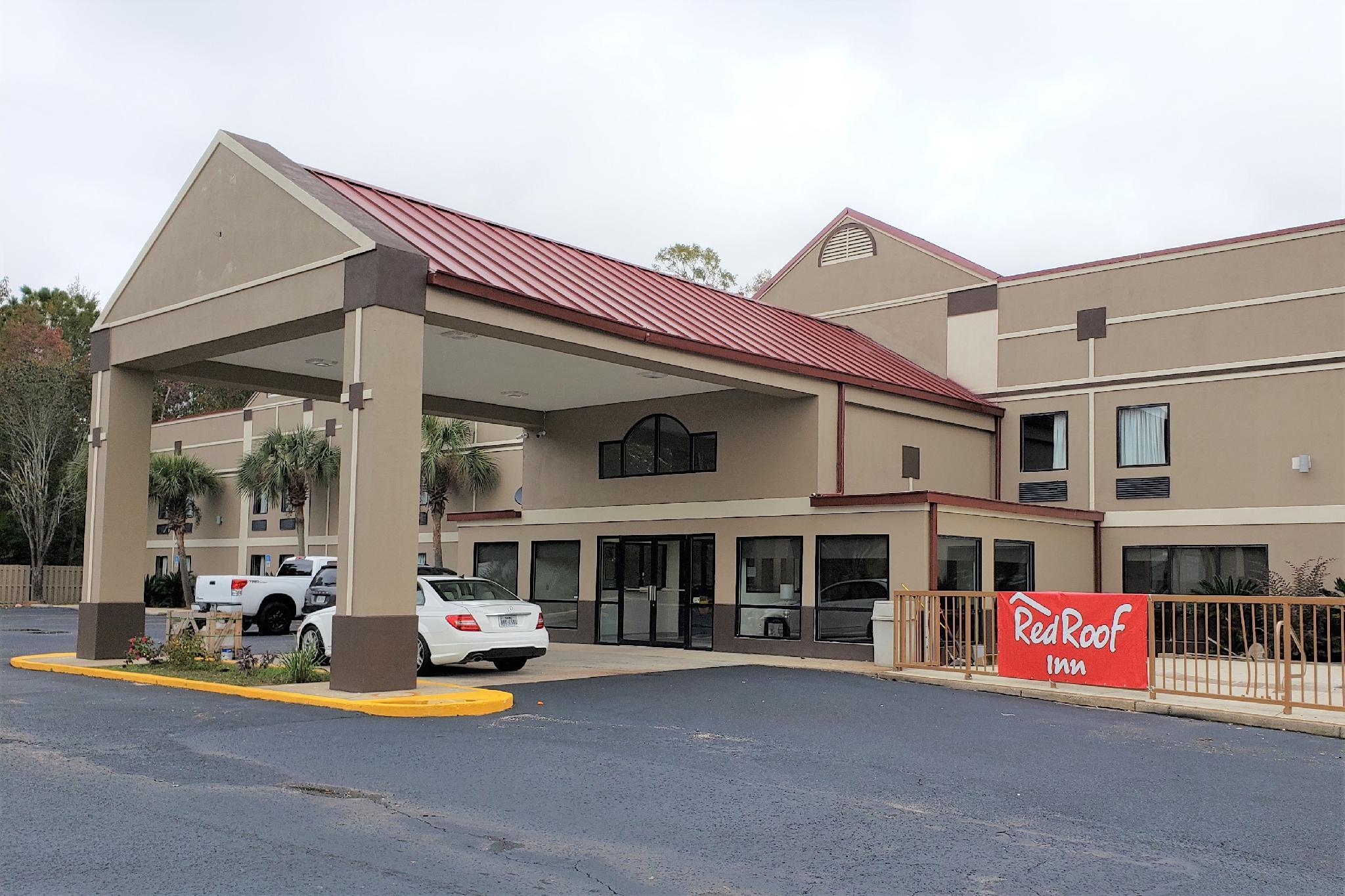 Red Roof Inn Moss Point - photo 2