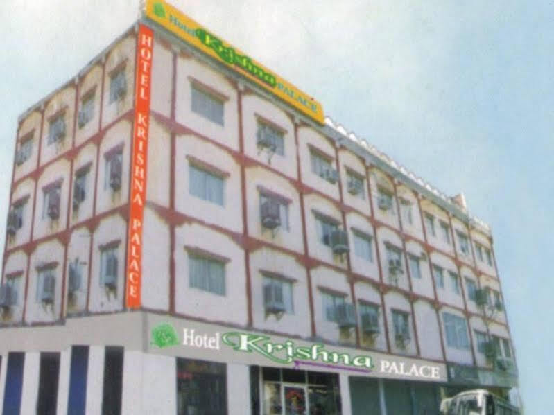 OYO 22053 Krishna Palace - last minute hotel in Udaipur