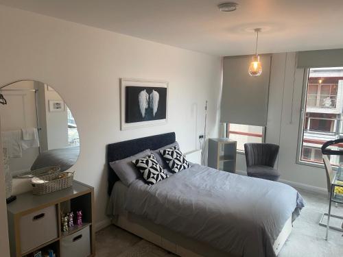 IVY boutique room — 4-Star Luxury Hotel in London, United Kingdom