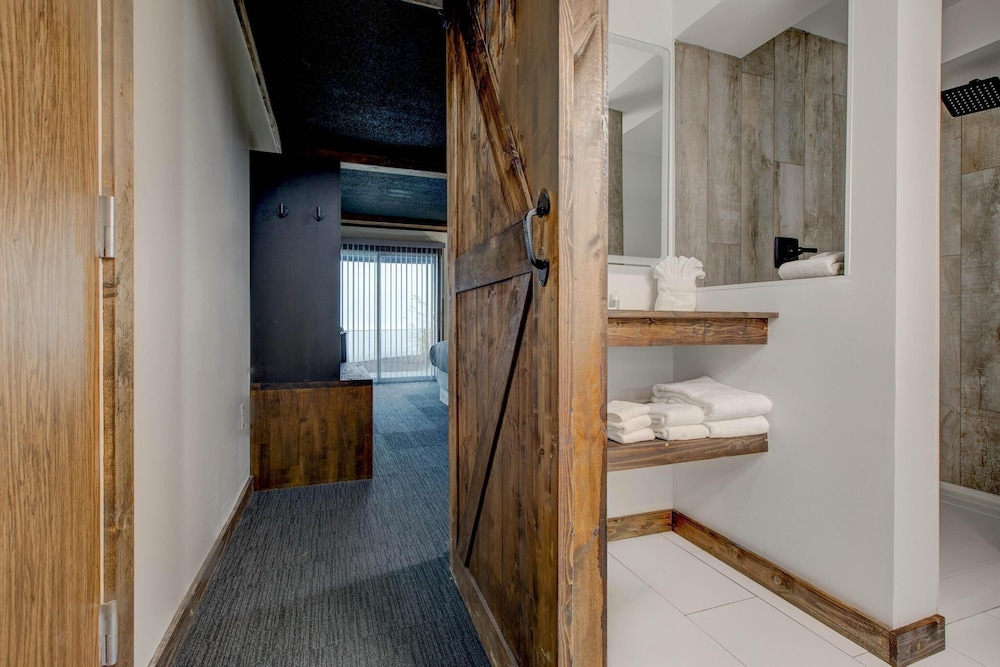 Hotel LEX Trademark Collection by Wyndham - photo 20