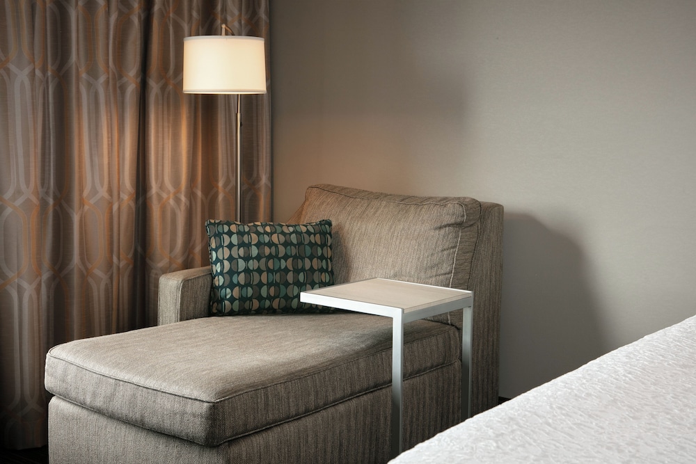 Hampton Inn & Suites Hudson - photo 24