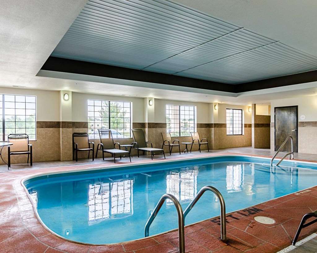 Comfort Inn & Suites Lawrence University Area - photo 25