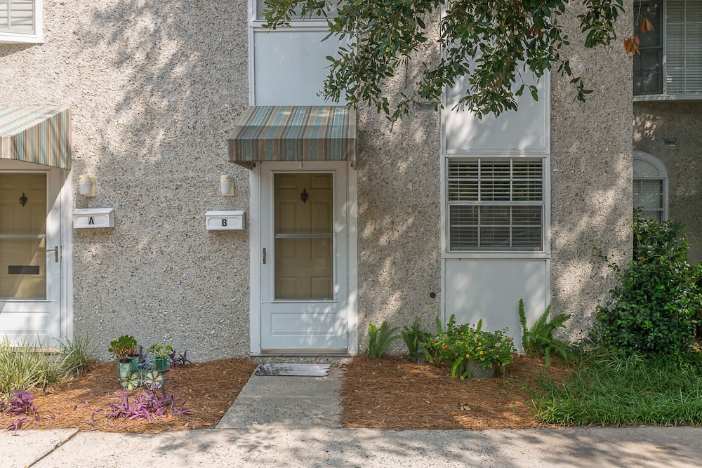 425 Magnolia Unit I by Hodnett Cooper - photo 8