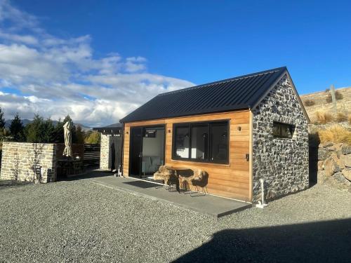 Simply Stunning Studio 2 — 4-Star Luxury Hotel in Lake Tekapo, New Zealand