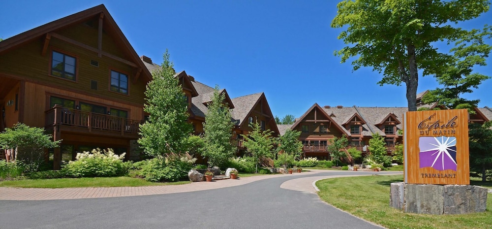 Etoile du Matin by Tremblant Platinum — 4-Star Luxury Hotel in Mont-Tremblant, Canada