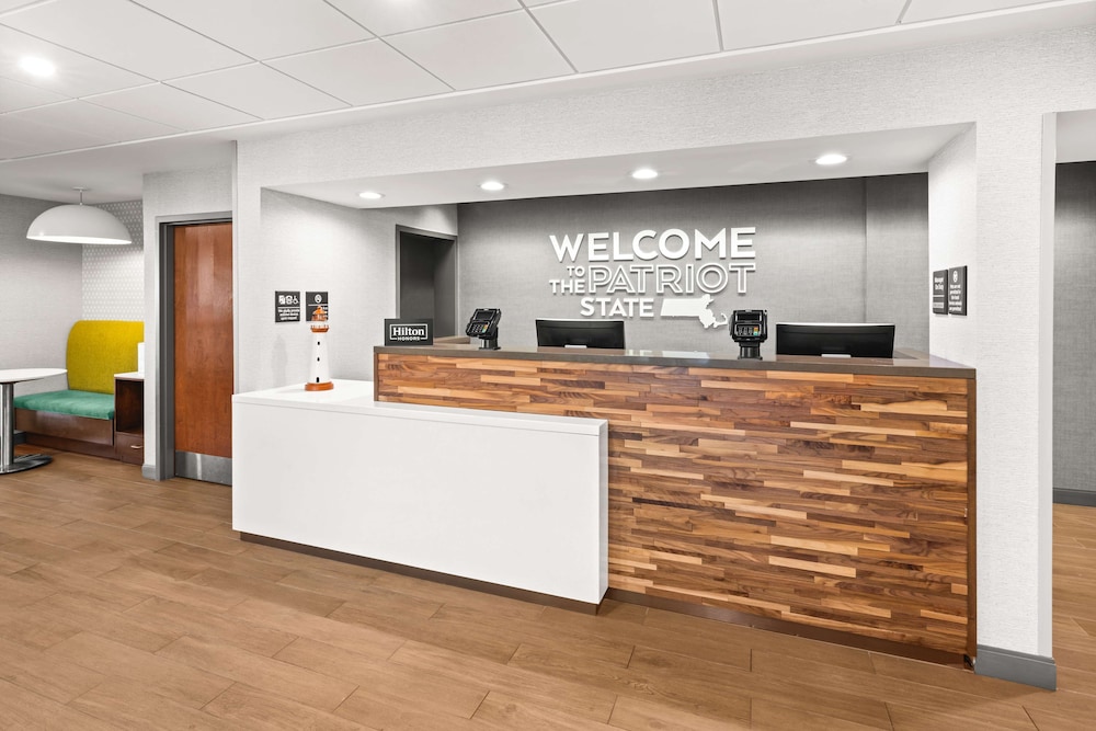 Hampton Inn Seekonk - photo 2
