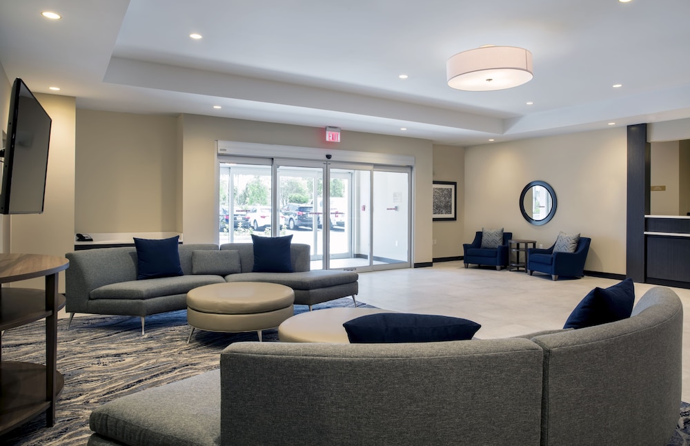 Candlewood Suites Miami Exec Airport Kendall by IHG - photo 33