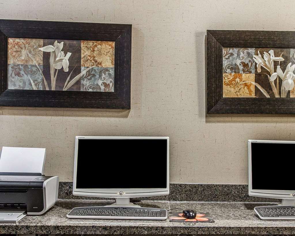 Comfort Inn and Suites Near Lake Guntersville - photo 38
