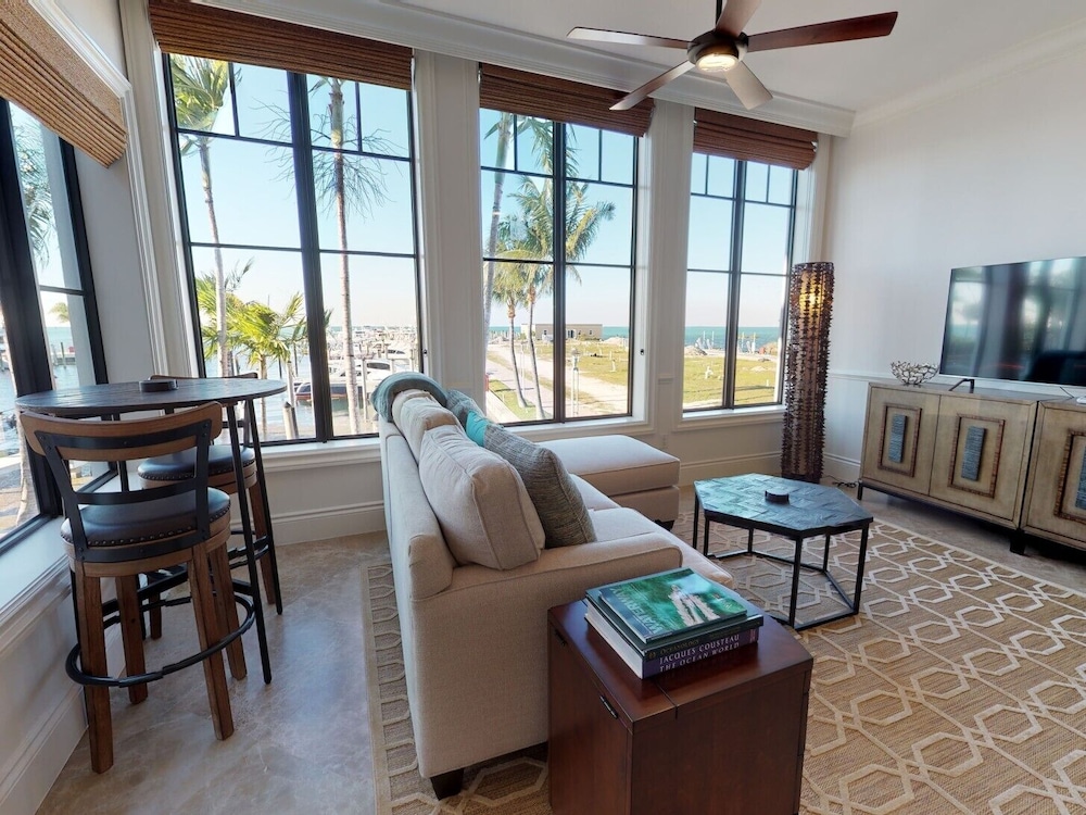 Marlin Bay Resort & Marina Managed by Elite Alliance Hospitality - photo 185