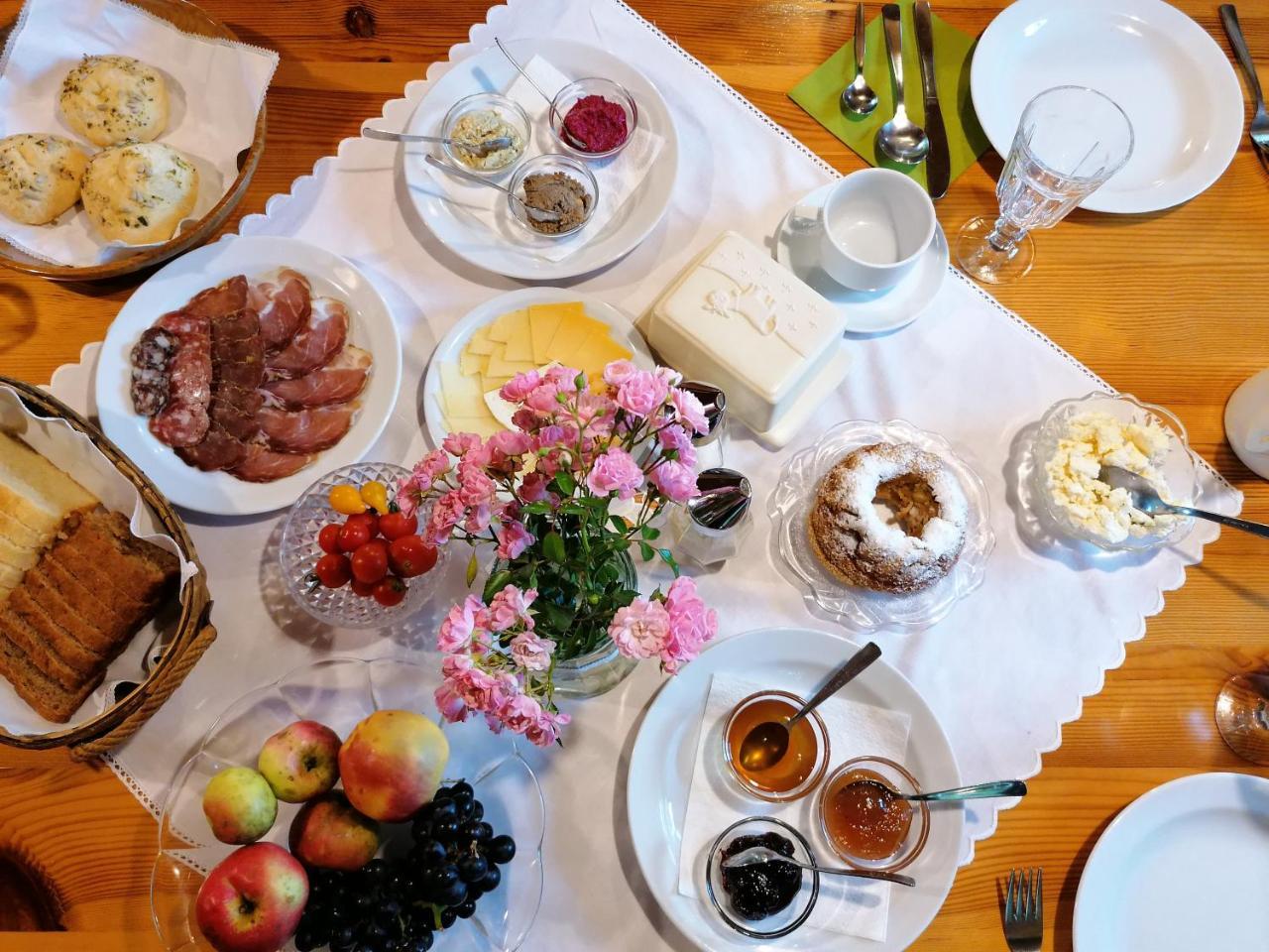 Holiday Farm Grofija — Ivancna Gorica — photo 3