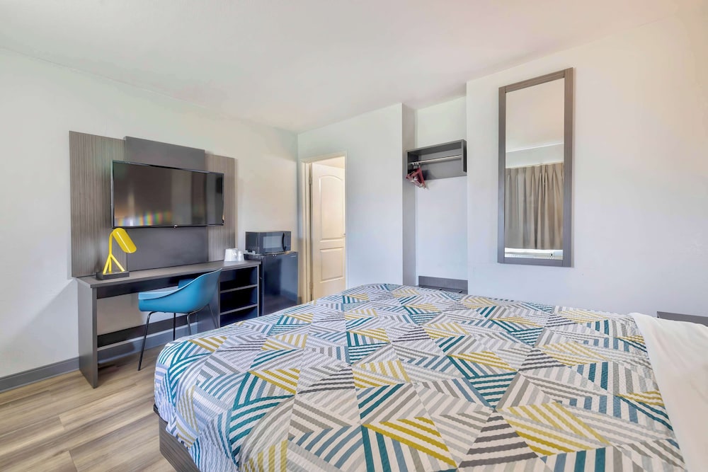 Motel 6 Villa Park IL Chicago West - photo 10