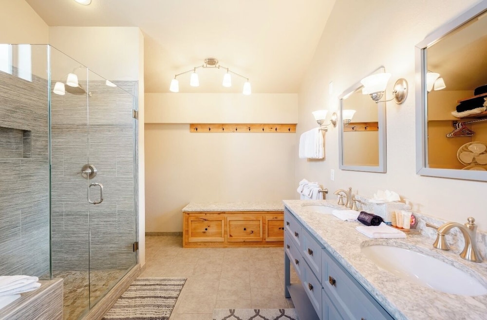 Village Point 101 - photo 26