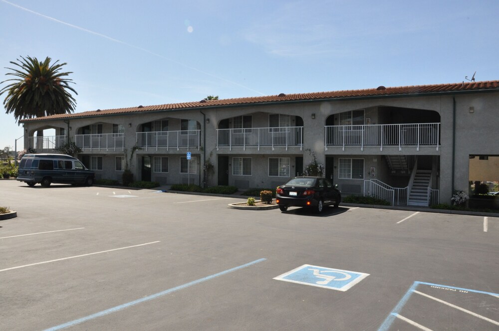SureStay Hotel by Best Western Castro Valley - photo 31