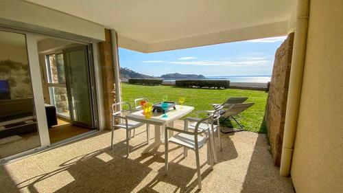 La plage — hotel in Trebeurden