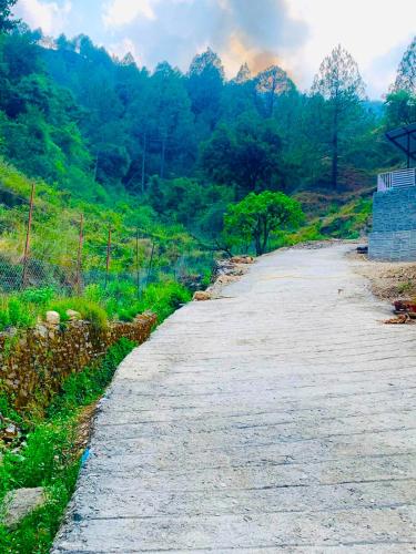 Mrig Valley Resort Homestay & Banquet in Tehri, India