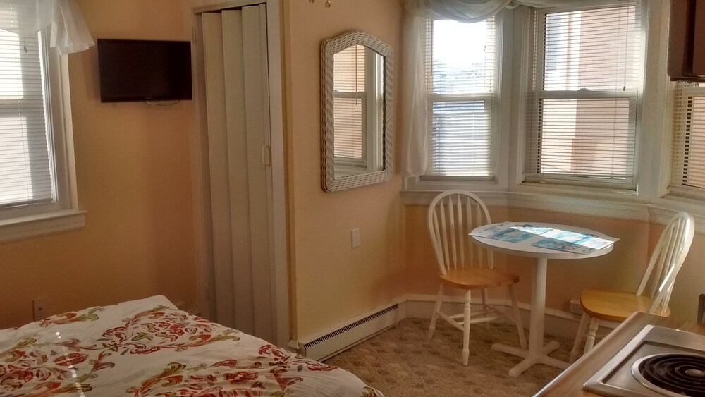 Homestead Beach Hotel - photo 13