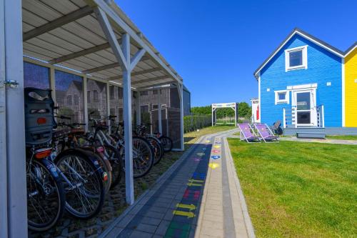 Kolorowy Kopań balia z hydromasażem w tarasie NA WYŁĄCZNOŚĆ in Darlowo, Poland