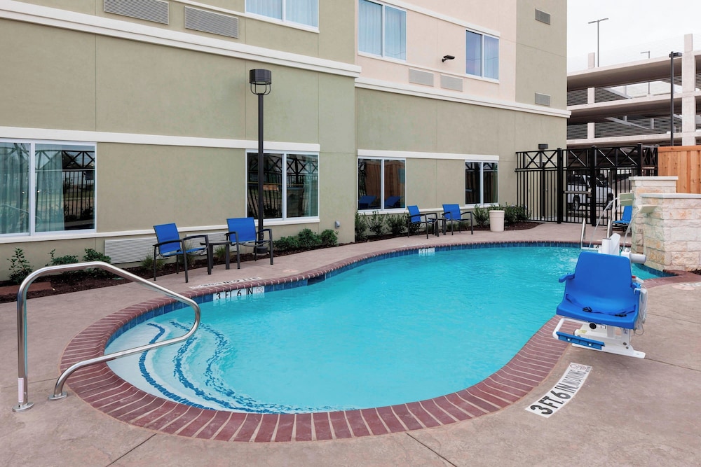 Courtyard by Marriott Dallas Plano Richardson - photo 34