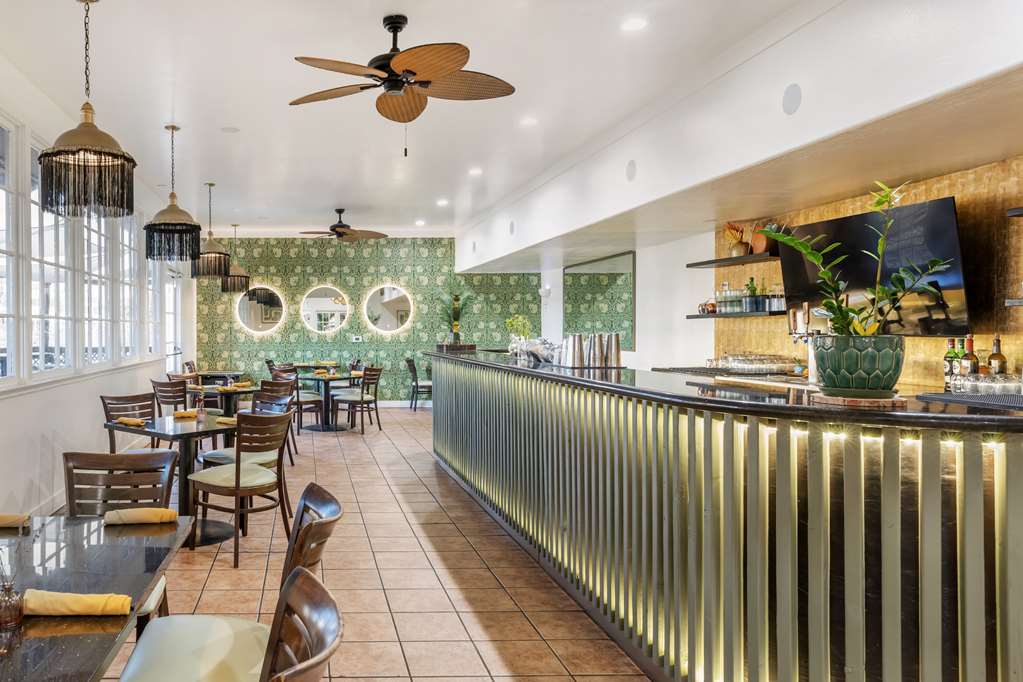 Best Western Plus Hill House - photo 3