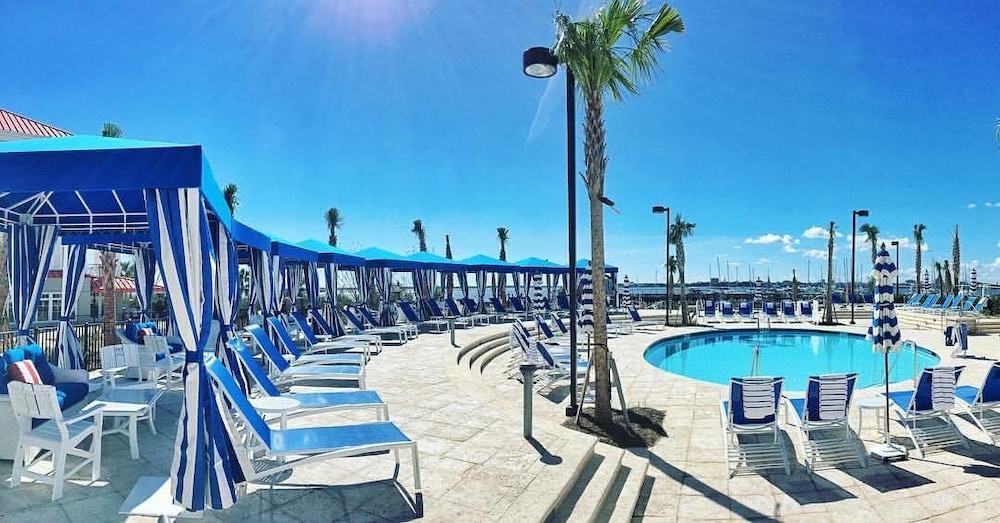 The Beach Club at Charleston Harbor Resort and Marina - photo 25