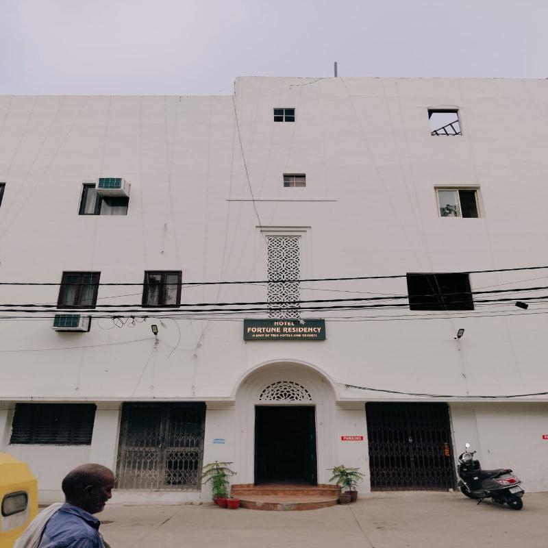 Fortune Residency — 4-Star Luxury Hotel in New Delhi, India