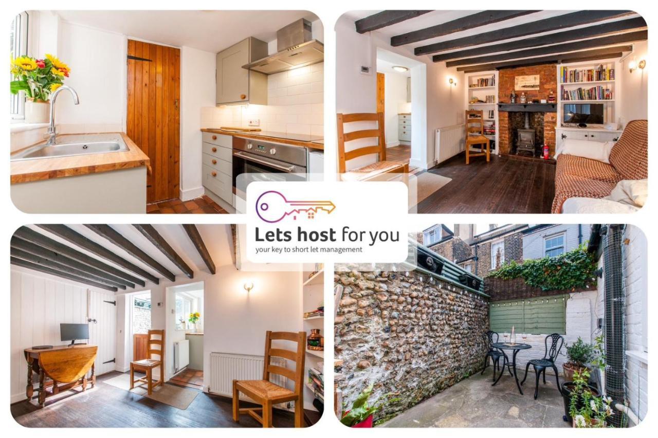 Alma Cottage 17th Century Flint Cottage — 4-Star Luxury Hotel in Ramsgate, United Kingdom
