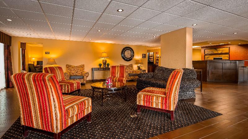 Best Western Plus Parkway Hotel - photo 12