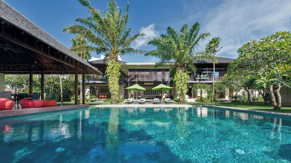 Bendega Villas by Elite Havens — 5-Star Luxury Hotel in Bali, Indonesia