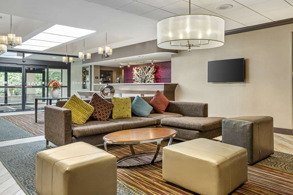 Best Western Plus Kingston Hotel And Conference Center - photo 9