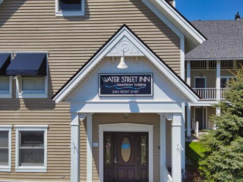 214 Water Street Inn — hotel in Boyne City