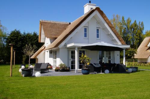 Golden Wellness Villa Noordwijk — 4-Star Luxury Hotel in Noordwijk-Binnen, Netherlands