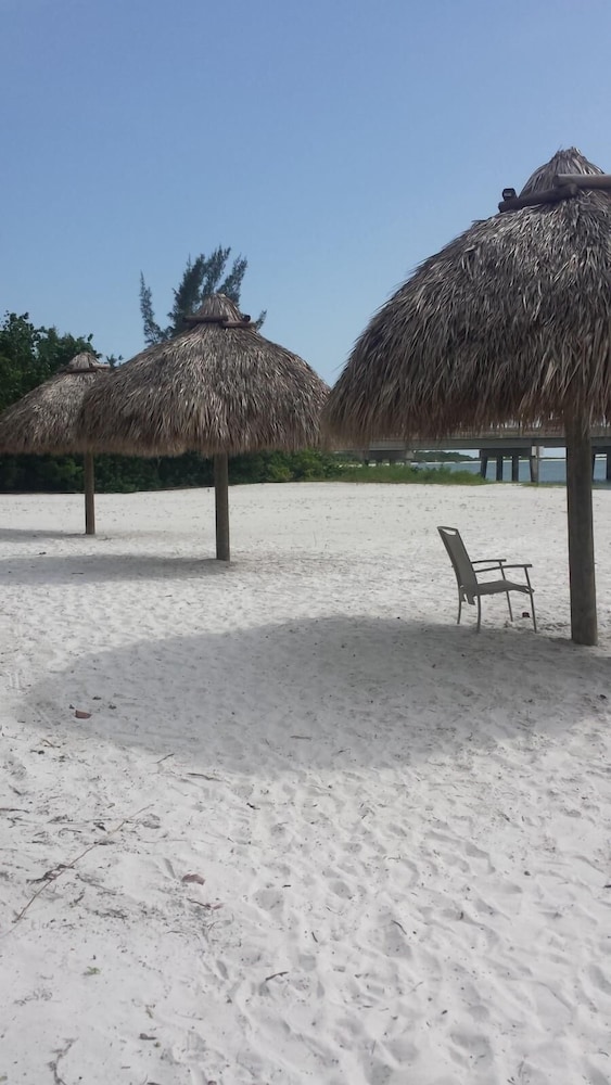 Lovers Key Beach Club by Lovers Key Vacations - photo 272