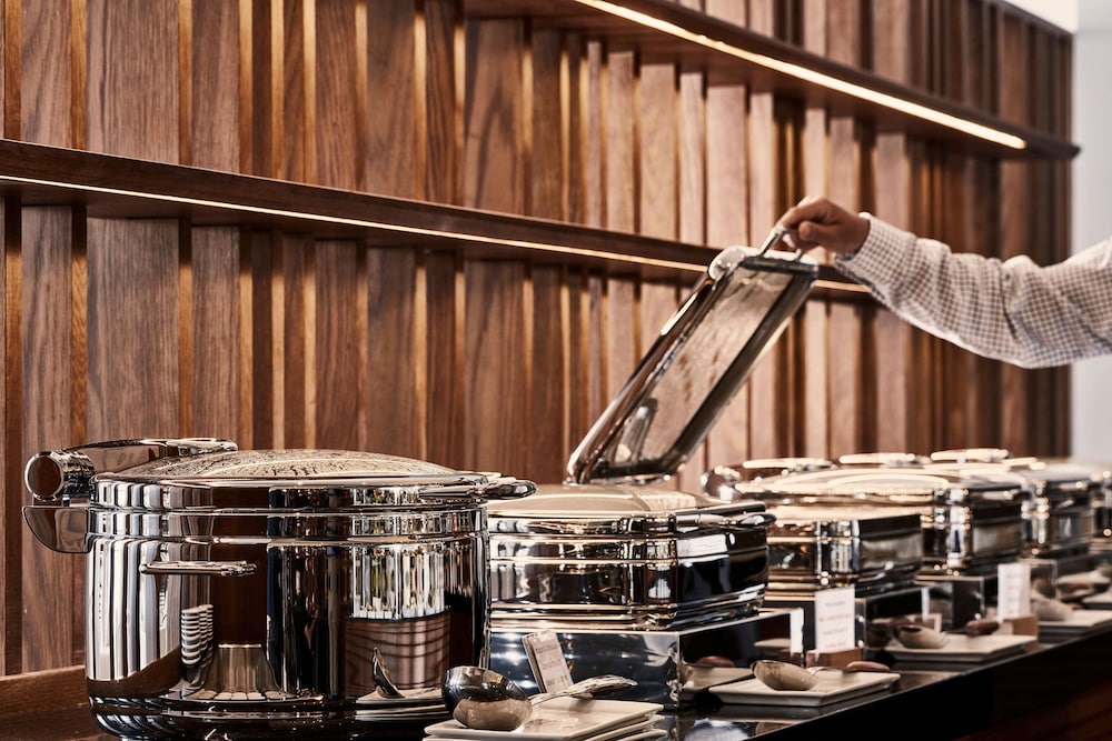 מזון ומשקאות