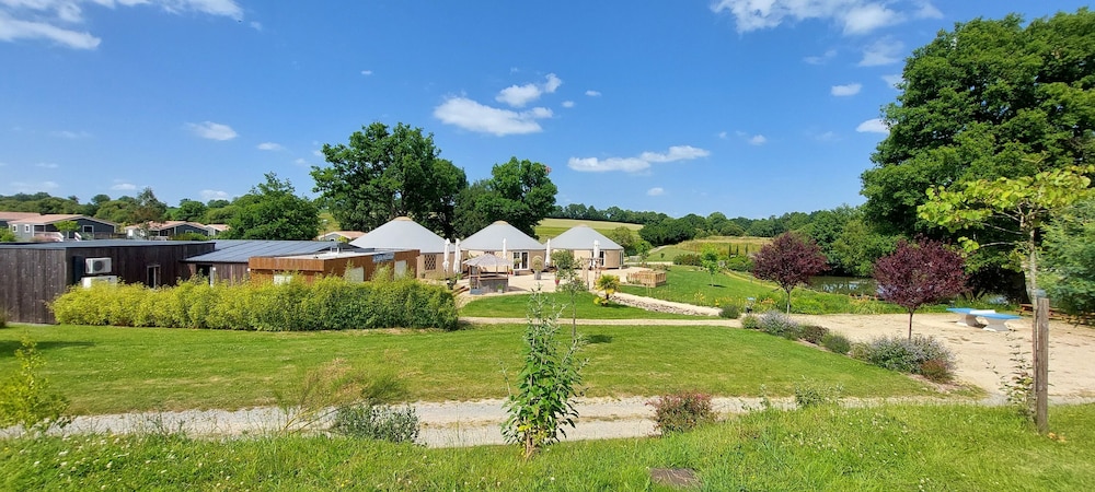 Domaine Mélusine — hotel in Les Epesses