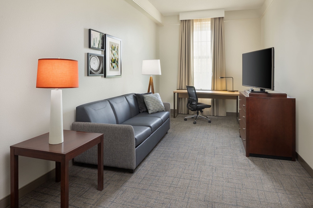 Residence Inn by Marriott Savannah Downtown Historic Distric - photo 18