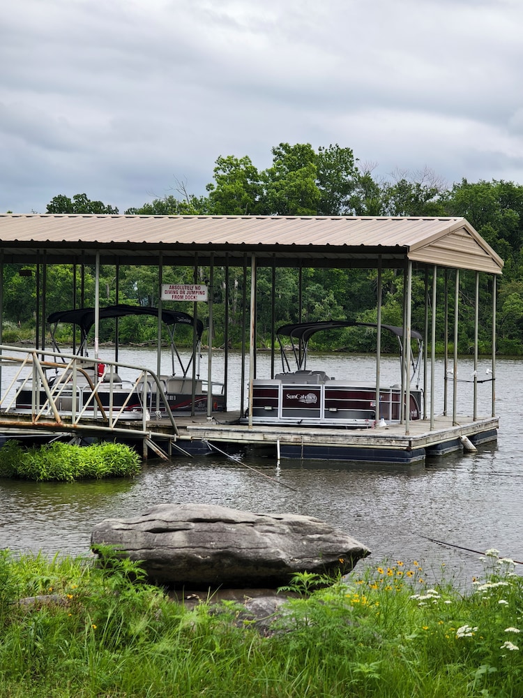 Lake Hudson Inn - photo 12