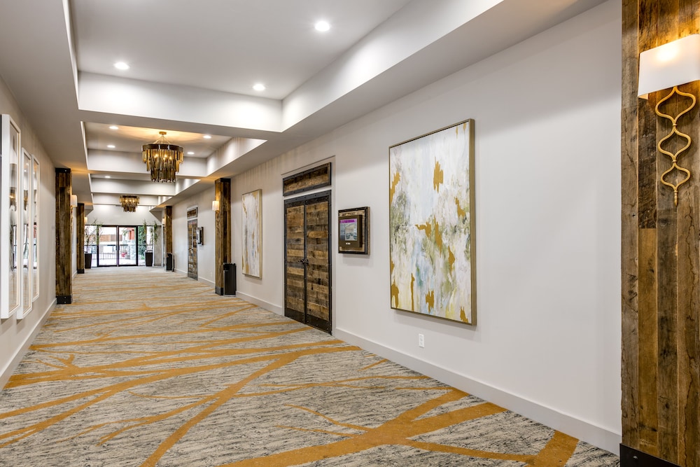 Crowne Plaza Resort Asheville by IHG - photo 56