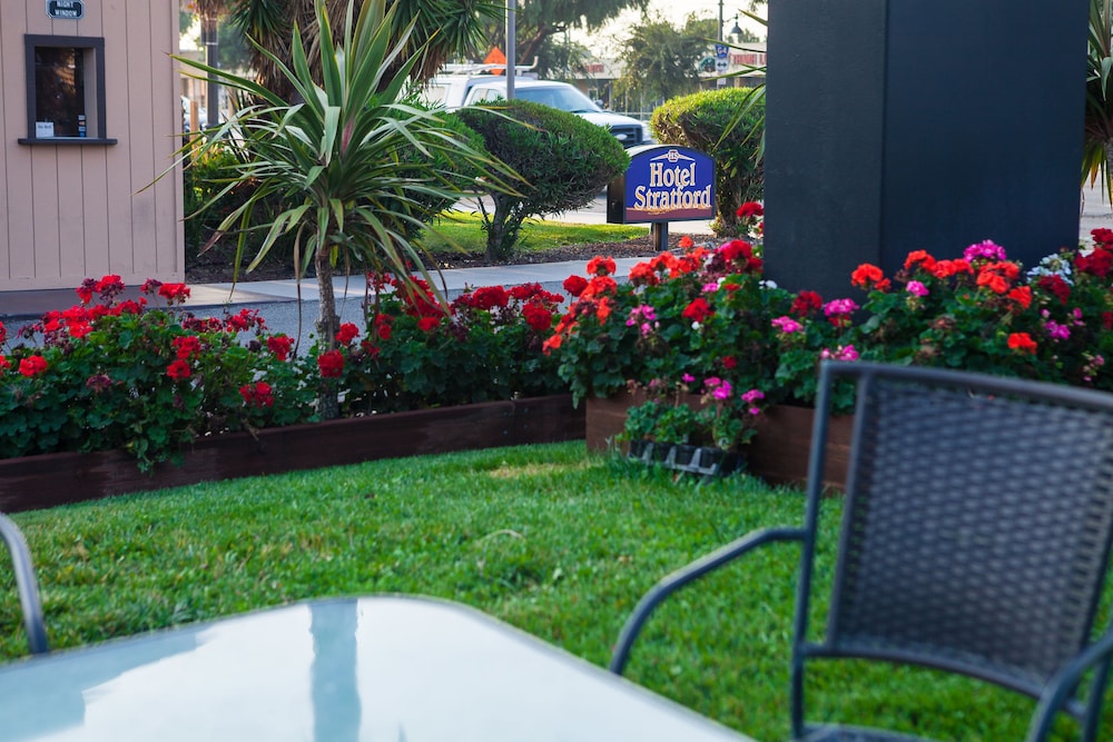 Hotel Stratford - photo 2