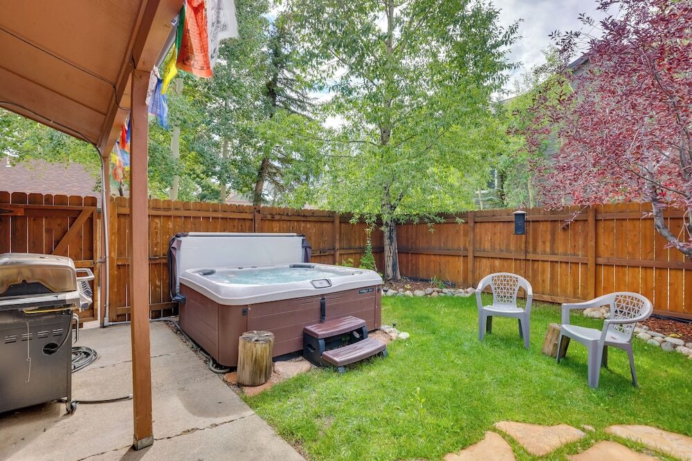 2 Mi To Ski Resort Mountain Home with Hot Tub - photo 11