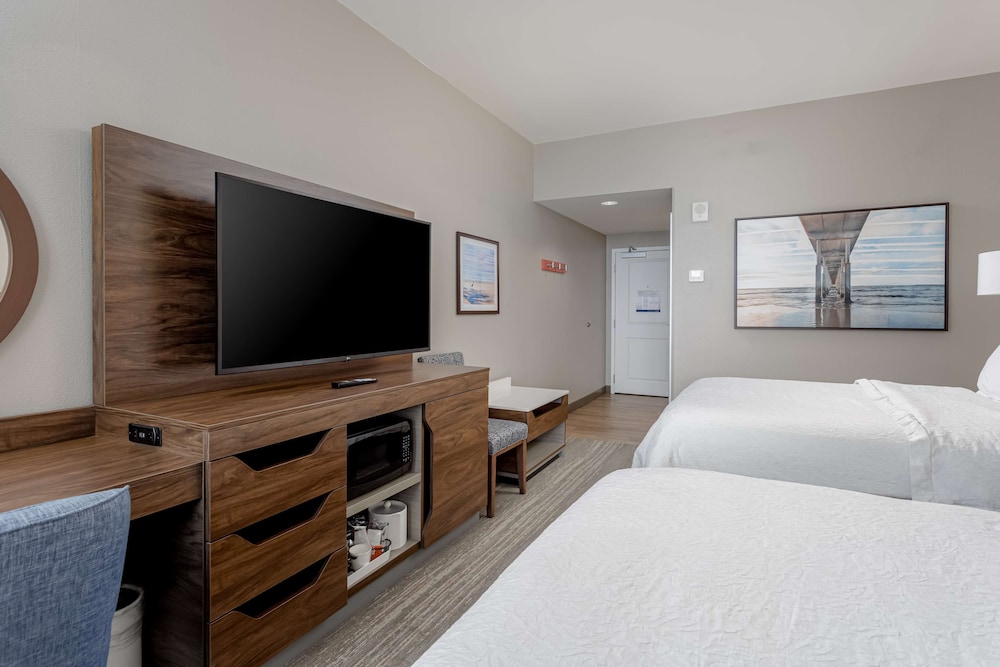Hampton Inn & Suites Orange Beach Gulf Front - photo 28