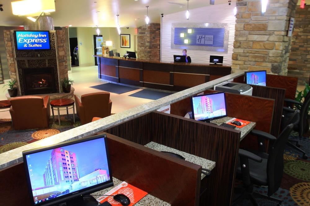 Holiday Inn Express & Suites Pittsburgh West Greentree by IHG - photo 63