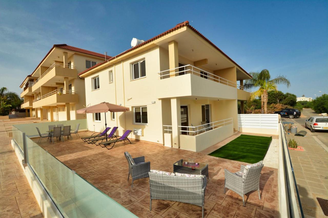 Nissi Martha Apartment — 4-Star Luxury Hotel in Ayia Napa, Cyprus