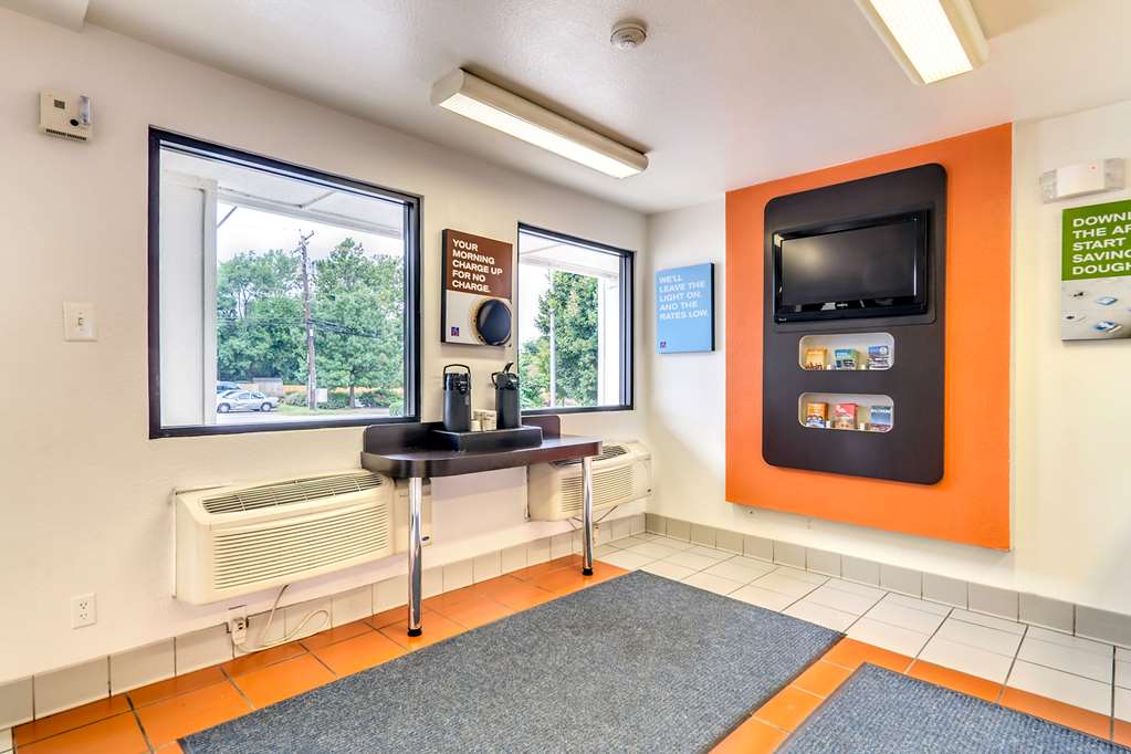 Motel 6 Linthicum Heights MD BWI Airport - photo 20
