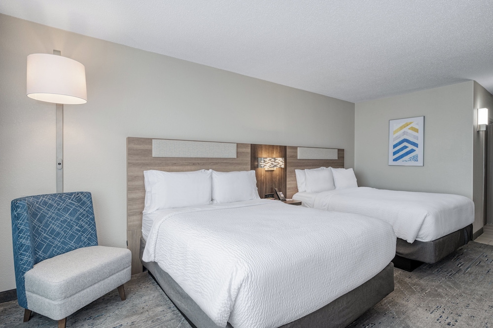 Holiday Inn Express & Suites Gahanna Columbus Airport by IHG - photo 11