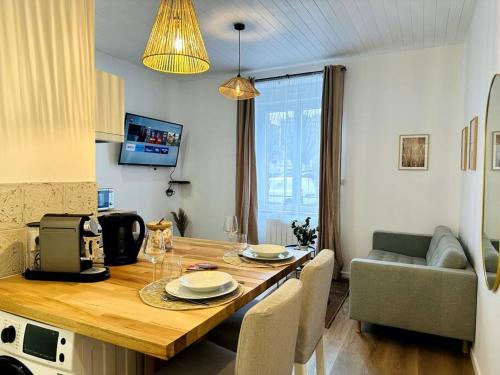 Le Boheme Chic Gare Sud Rennes in Rennes, France